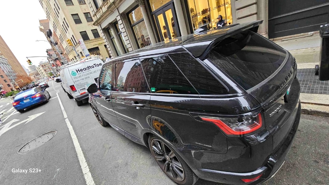 Range Rover Sport back side view before detailing